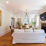 Bourbon Mansion 3 Story Walk To Restaurants Park